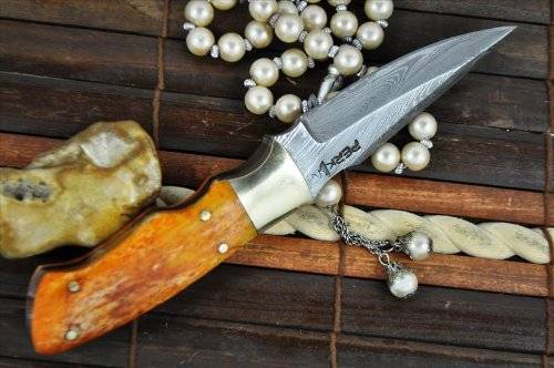Handmade Damascus Hunting Knife with Natural Bone Handle