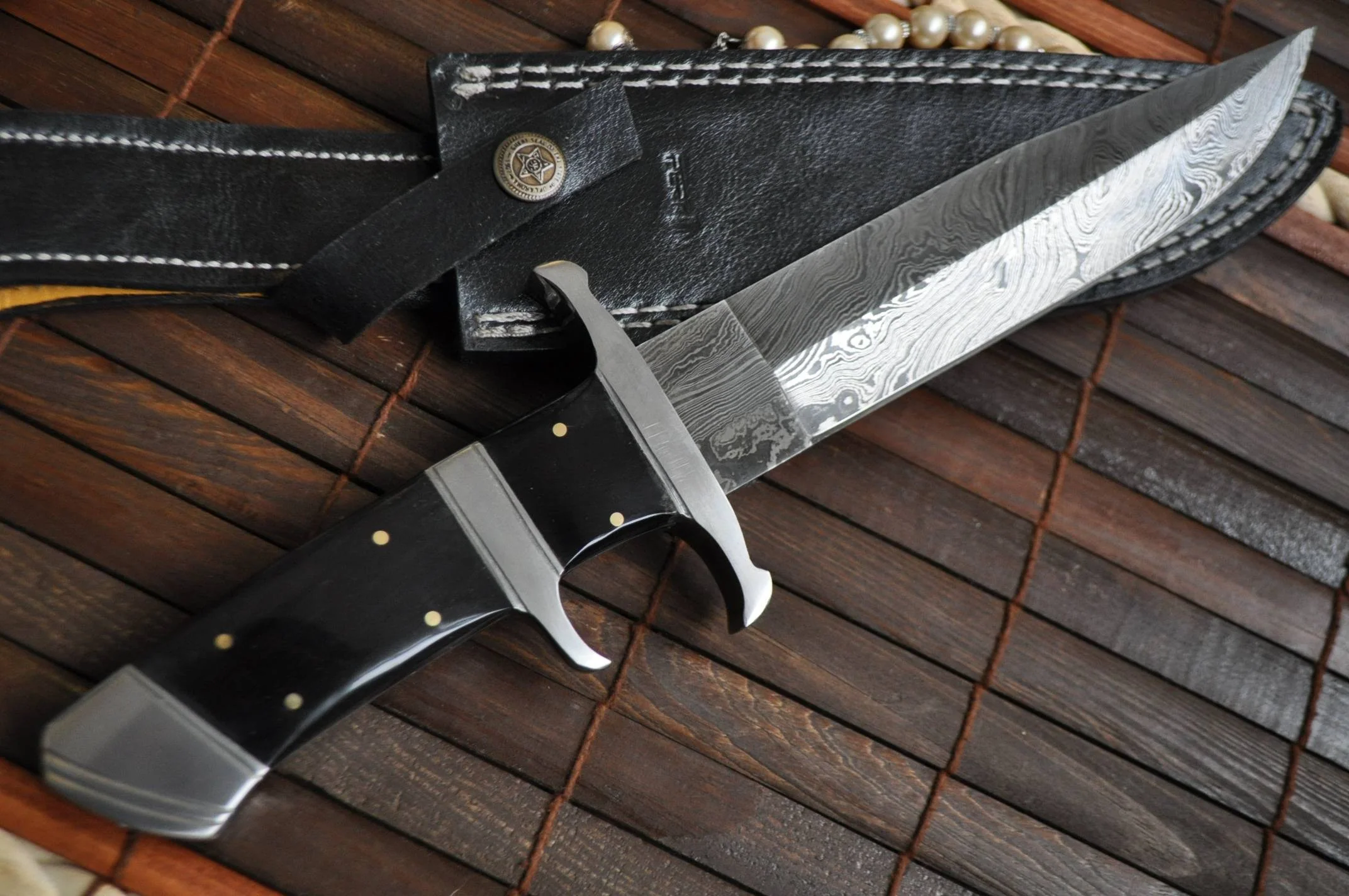 Fixed Blade Damascus Steel Bowie Knife With Sheath