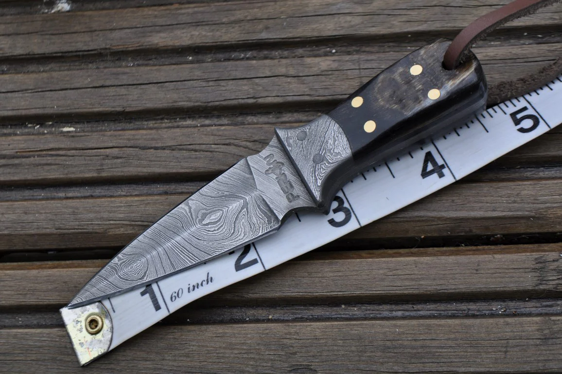 Handmade Knife - Damascus Steel Hunting Knife - Neck Knife