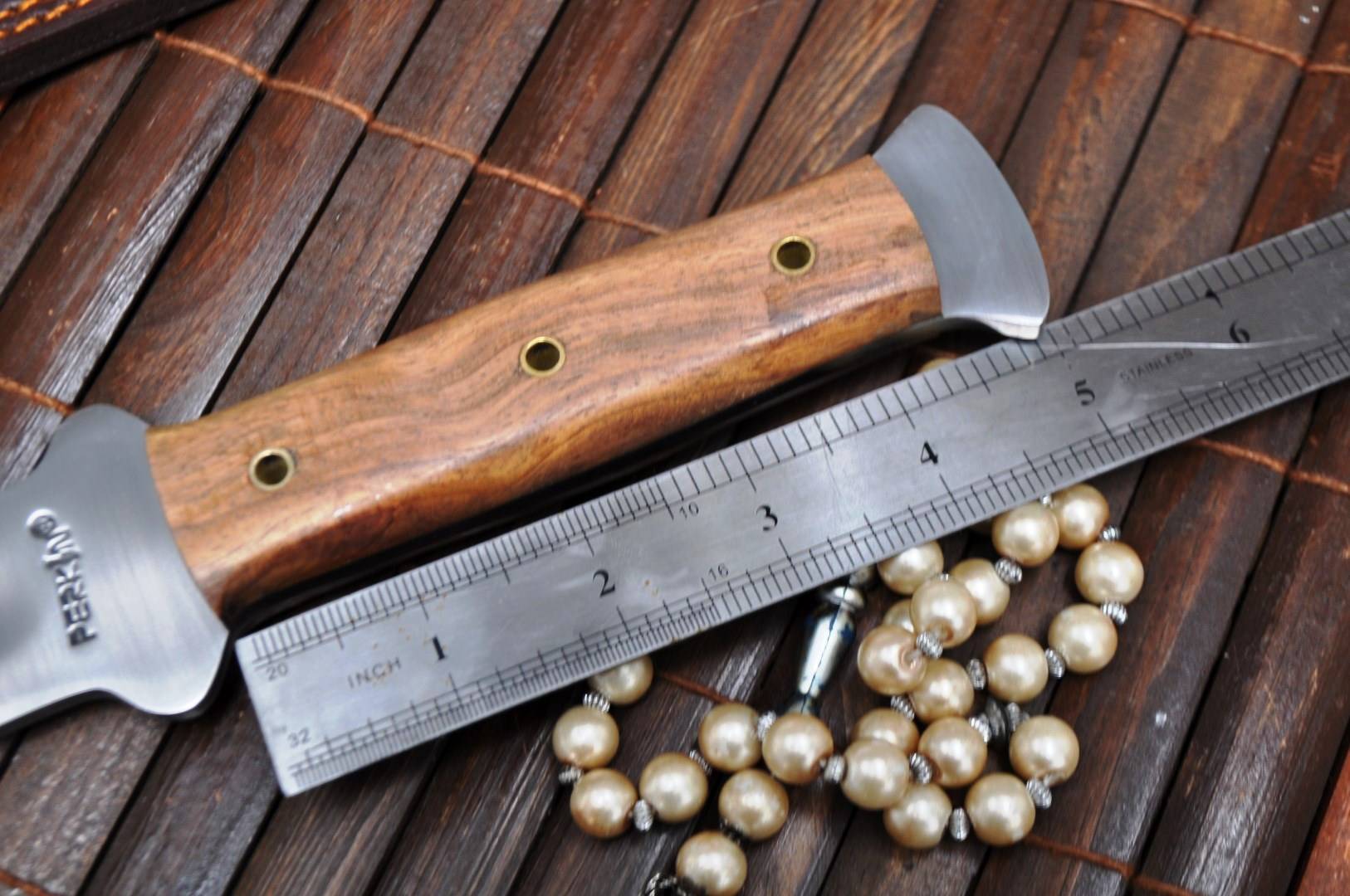 Handcrafted Double Edge Hunting Knife with 01 Carbon Steel