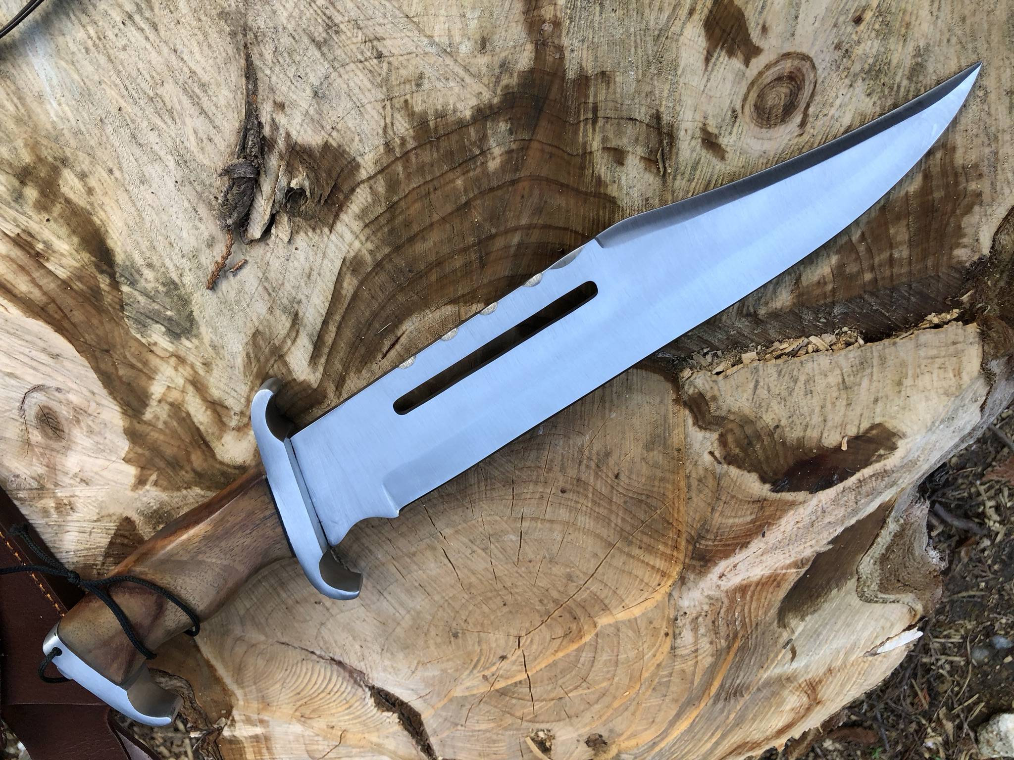 16 Inches Tactical Bowie Knife With Leather Sheath