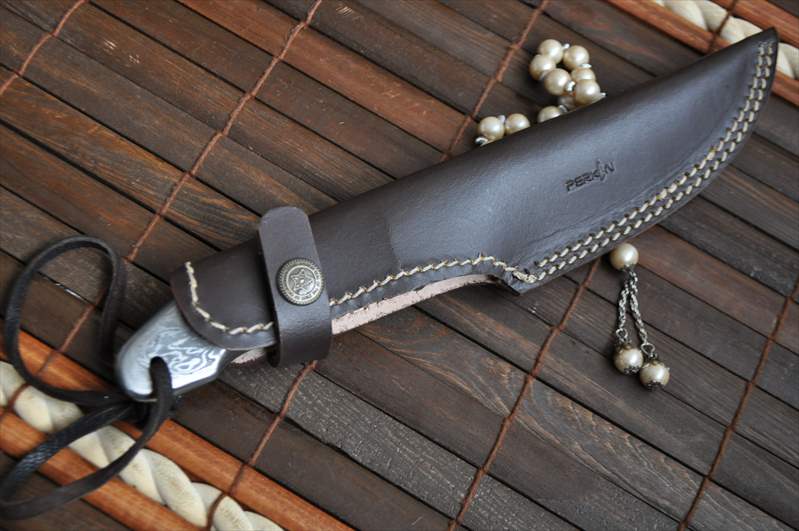 All Damascus Handcrafted Hunting Knife - Amazing Design & Very Solid