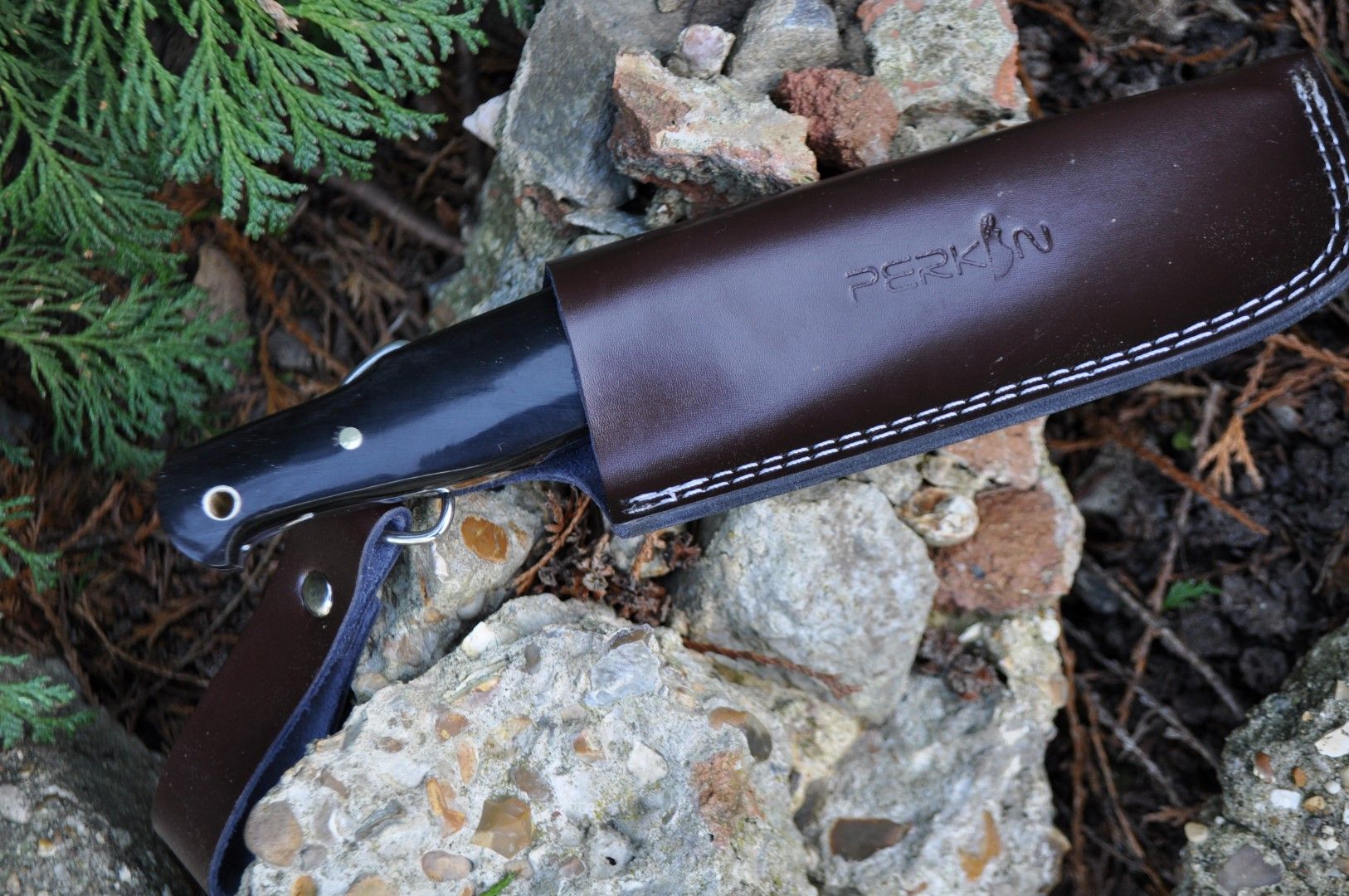 Bushcraft Knife with 01 Carbon Steel & Buffalo Horn Handle