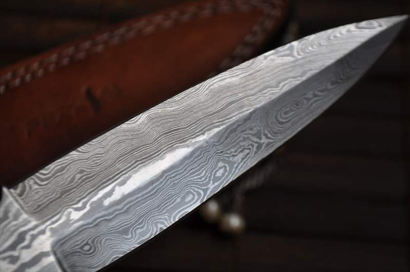 Double Edge Blade Damascus Hunting Knife With Leather Sheath