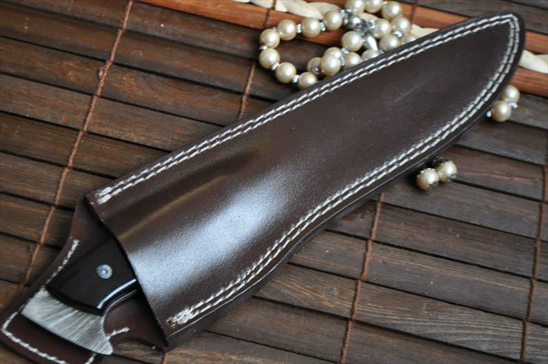 Custom Handmade Damascus Hunting Knife with Buffalo Horn Handle