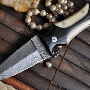 Damascus Custom Made Hunting Knife with Natural Bone in Handle