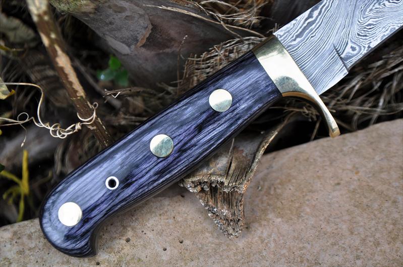 Damascus Handmade Hunting Knife With Root Wood Handle & Brass Guard