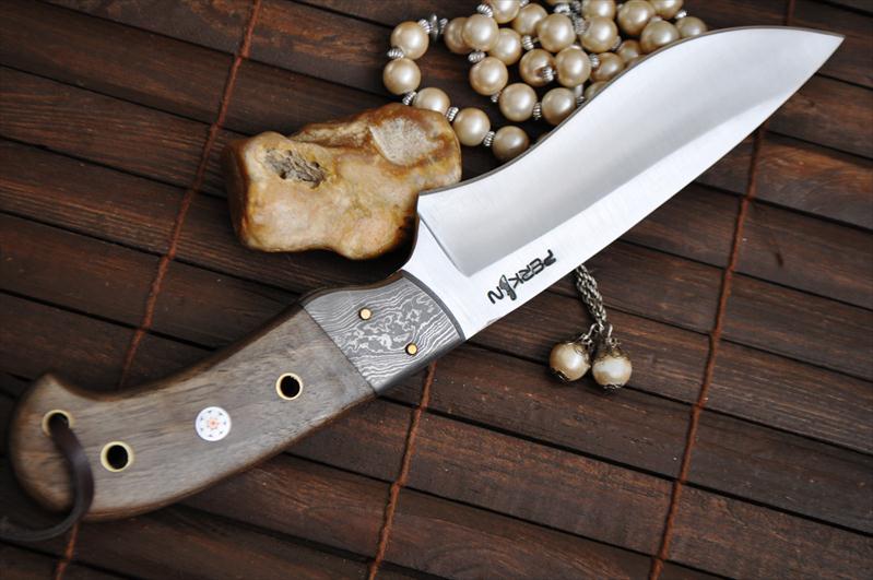Handmade 440c Steel Hunting Knife with Burl Wood Damascus Bolster