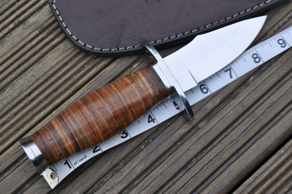 Small Hunting Knife - Leather Handle