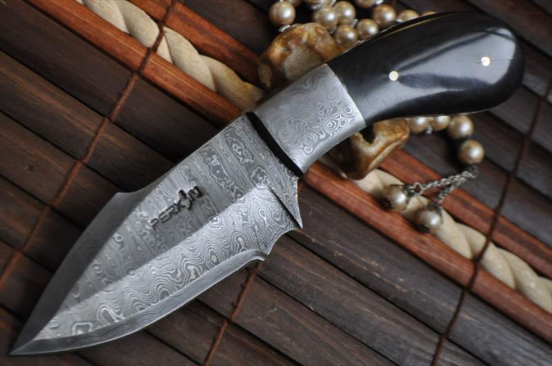 Custom Knives