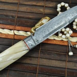 Stunning Damascus Steel Hunting Knife with Bone Handle Sheath