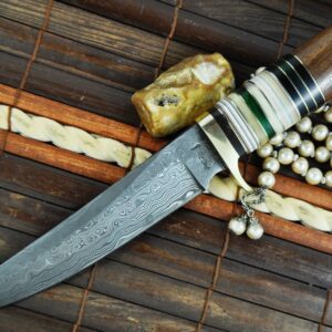 Handmade damascus steel fixed blade hunting knife with sheath