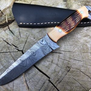 Perkin 8 Inches Damascus Steel Hunting Knife with Sheath SK100
