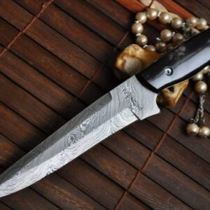 Custom Handmade Damascus Hunting Knife with Buffalo Horn Handle