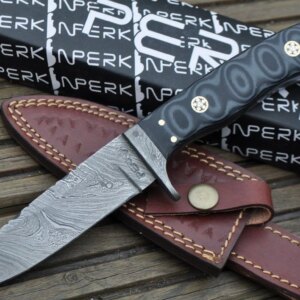Damascus Hunting Knife With Leather Sheath