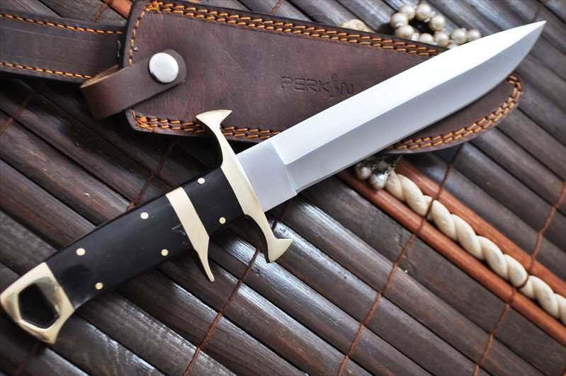handcrafted-hunting-knife-440c-steel handcrafted-hunting-knife-440c-steel