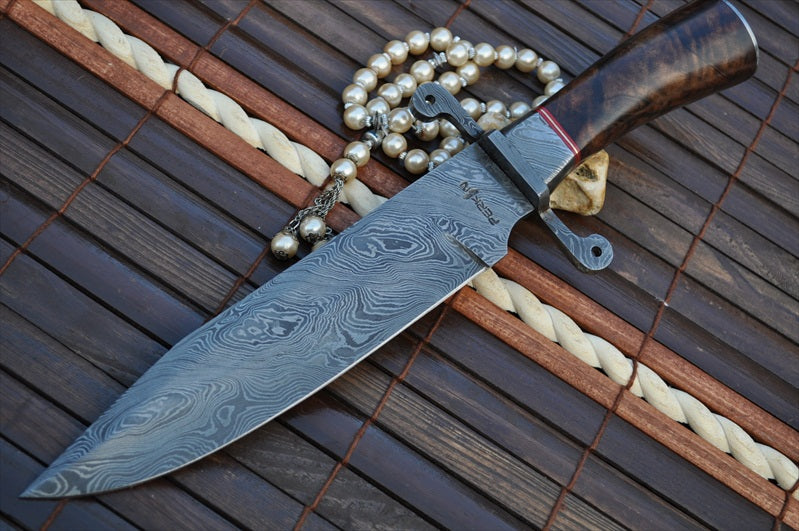 Bowie Knives